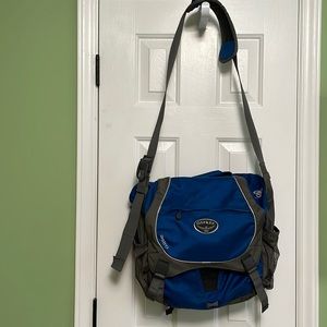 Osprey messenger/laptop bag